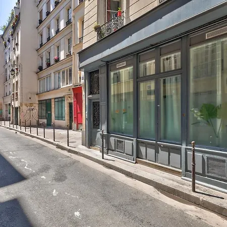 New Stunning 4 Bdrs Apt, With Ac - Le Marais Parigi