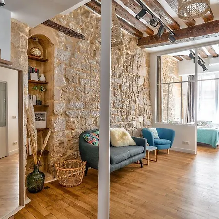 New Stunning 4 Bdrs Apt, With Ac - Le Marais Appartamento