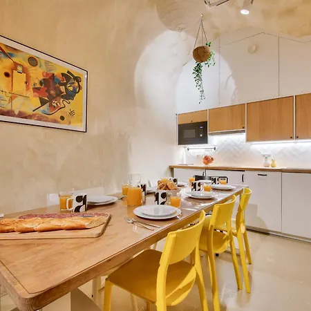 New Stunning 4 Bdrs Apt, With Ac - Le Marais Apartment Paris